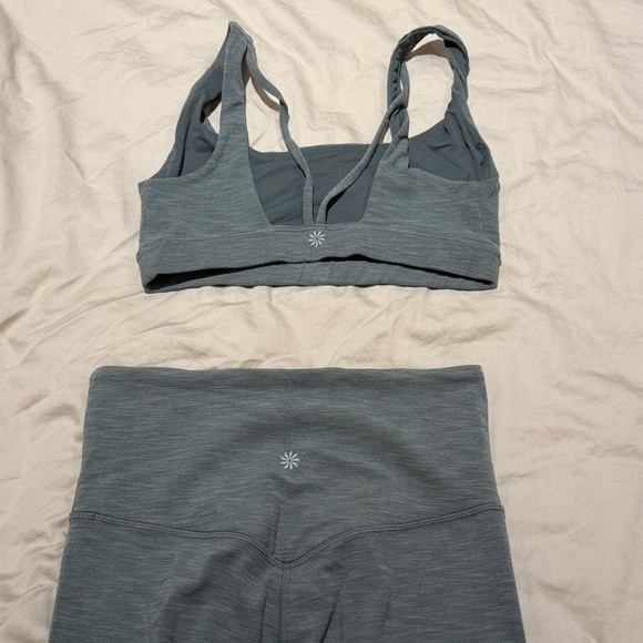 Athleta Blue Workout Set - Picture 3 of 4
